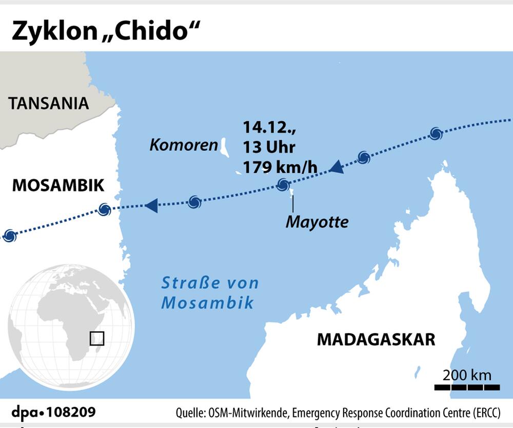 Grafik-Karte: "Verortung Inselgruppe Mayotte im Indischen Ozean und Zugbahn "Chido"