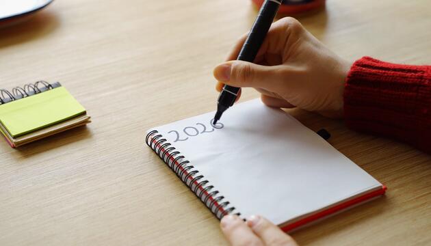 Neujahrsvorsätze: Zwischen Selbstoptimierung und Überforderung