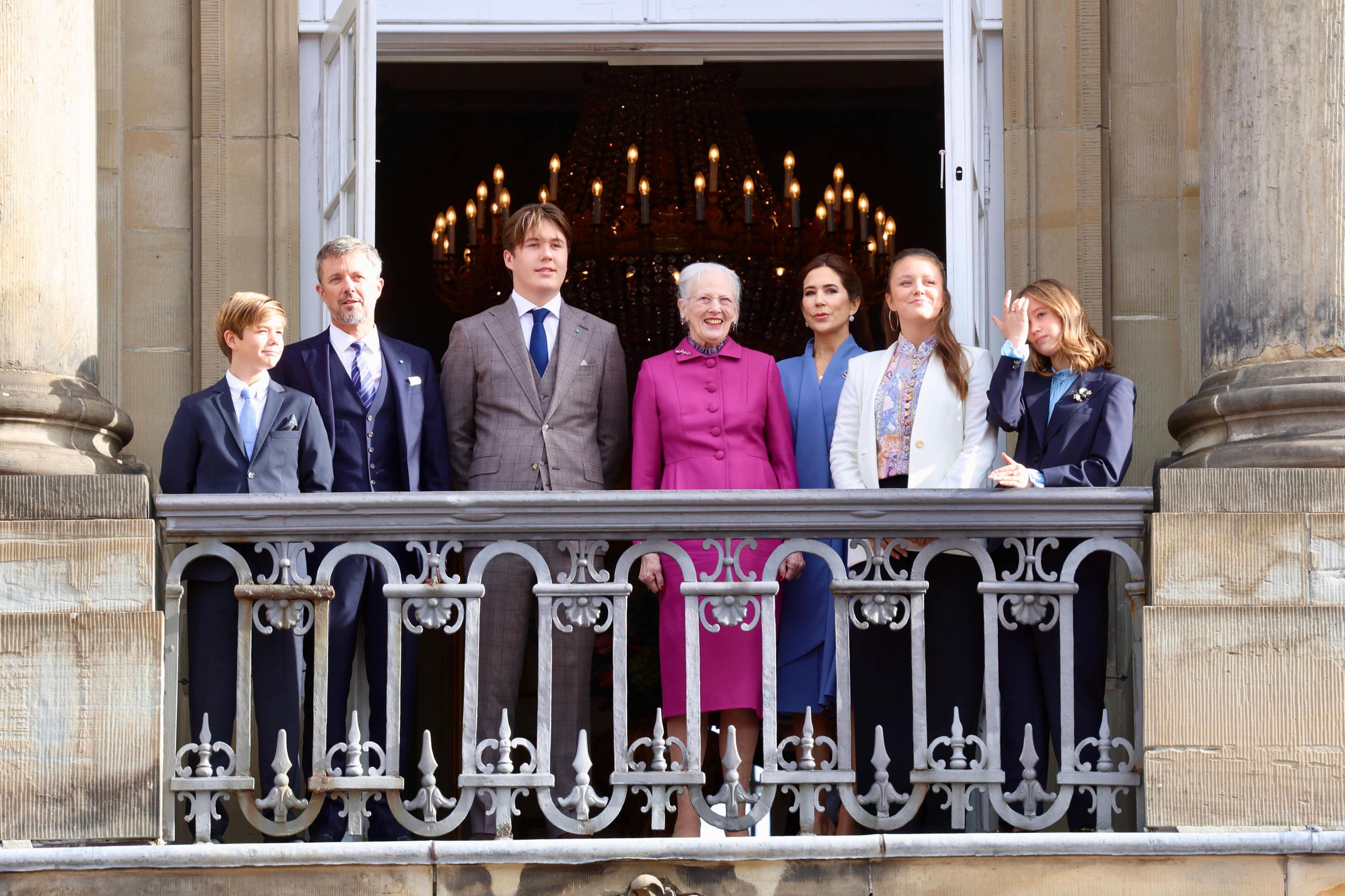 Margrethe übergibt An Frederik Wie Der Thronwechsel In Dänemark Abläuft 1and1