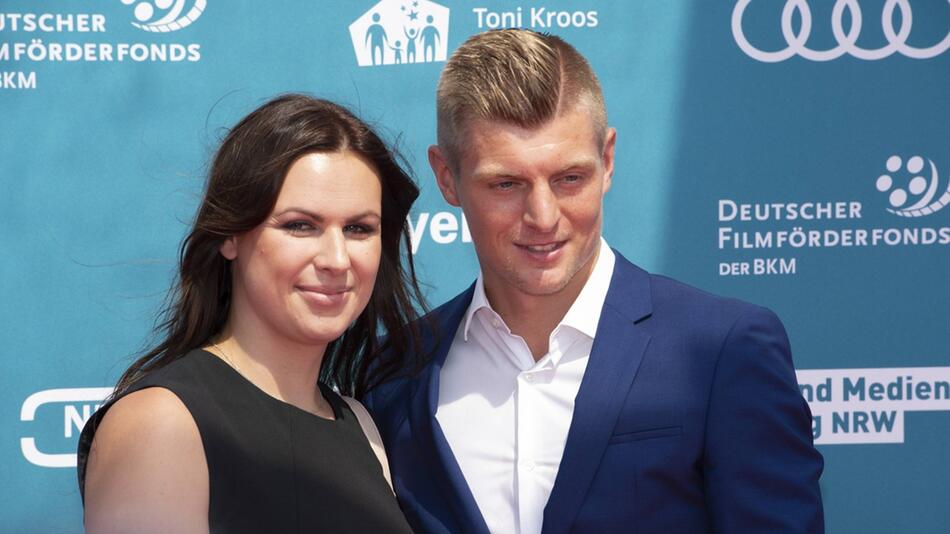 Jessica und Toni Kroos sind seit 2015 verheiratet. Er hat nun mehr Zeit für die Familie.