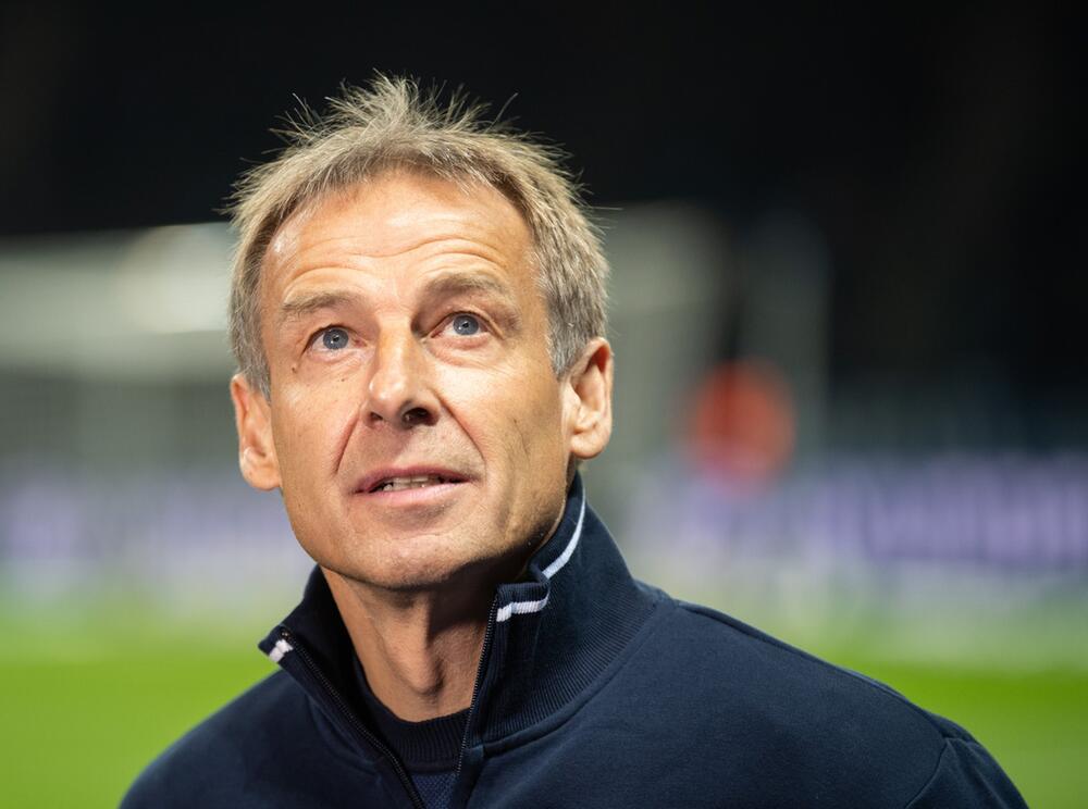 Jürgen Klinsmann vor dem Bundesligaspiel Hertha BSC gegen Schalke am 31. Januar 2020
