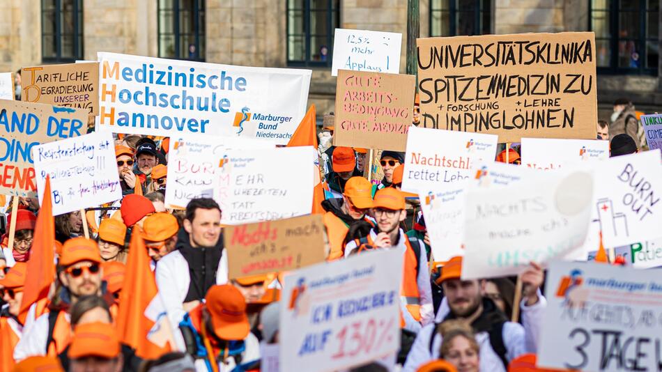 Uniklinik-Ärzte im Warnstreik - Hannover