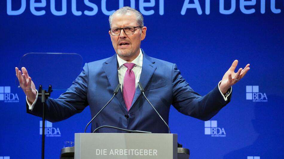 Rainer Dulger, Präsident der Bundesvereinigung der Deutschen Arbeitgeberverbände (BDA),