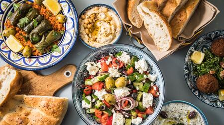 Wie stelle ich meine Ernährung auf mediterran um?
