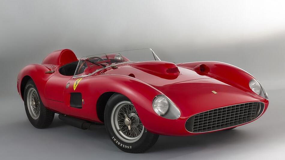 1957 Ferrari 335 S Spider Scaglietti