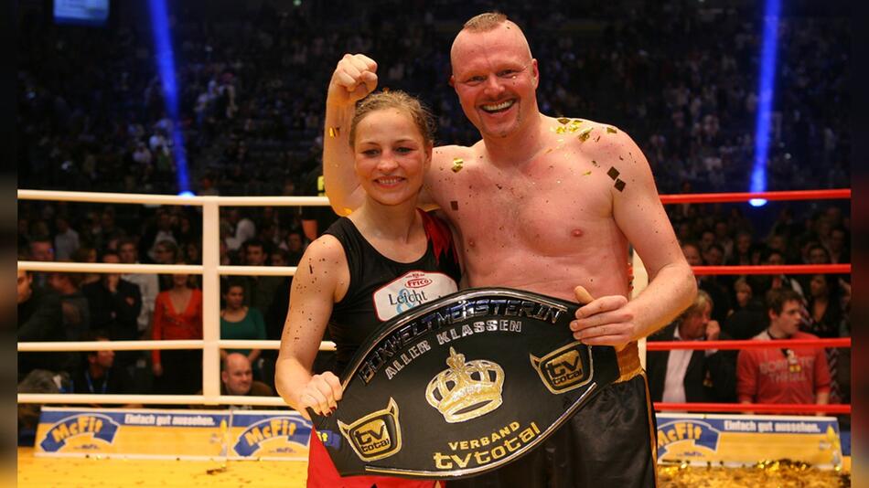 Regina Halmich und Stefan Raab begegnen sich zum dritten Mal im Boxring.