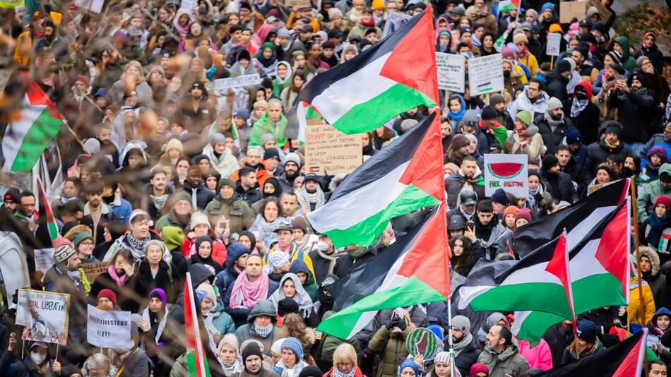 Demonstration für "Solidarität mit Palästina"