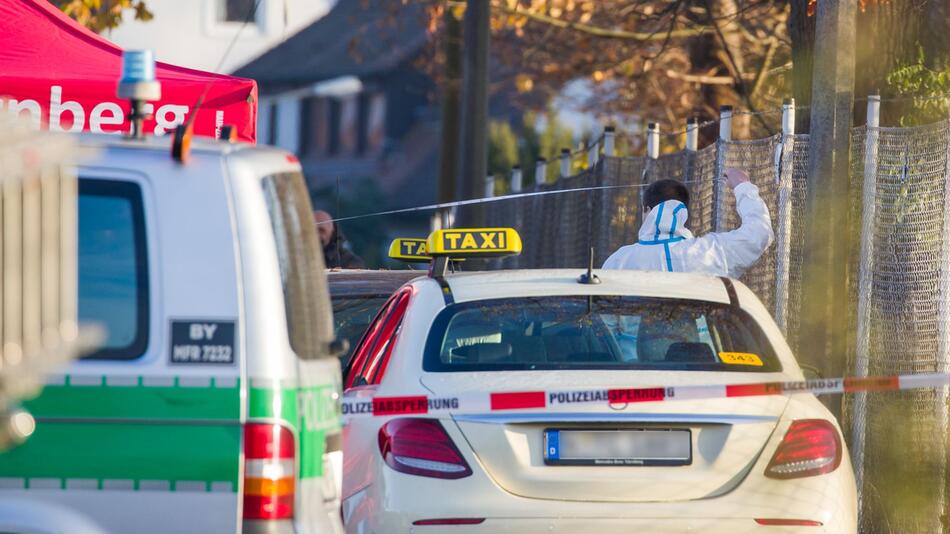 Zwei Menschen auf offener Straße in Nürnberg erschossen