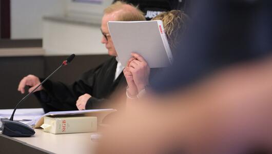 Gerichtsprozess - Totschlag an Neugeborenen