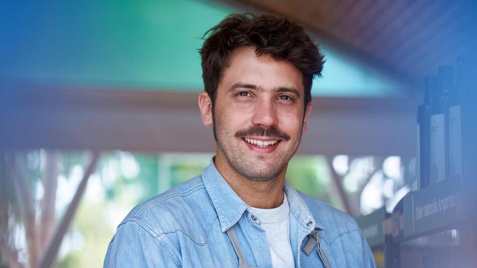 Mann mit Schnurrbart