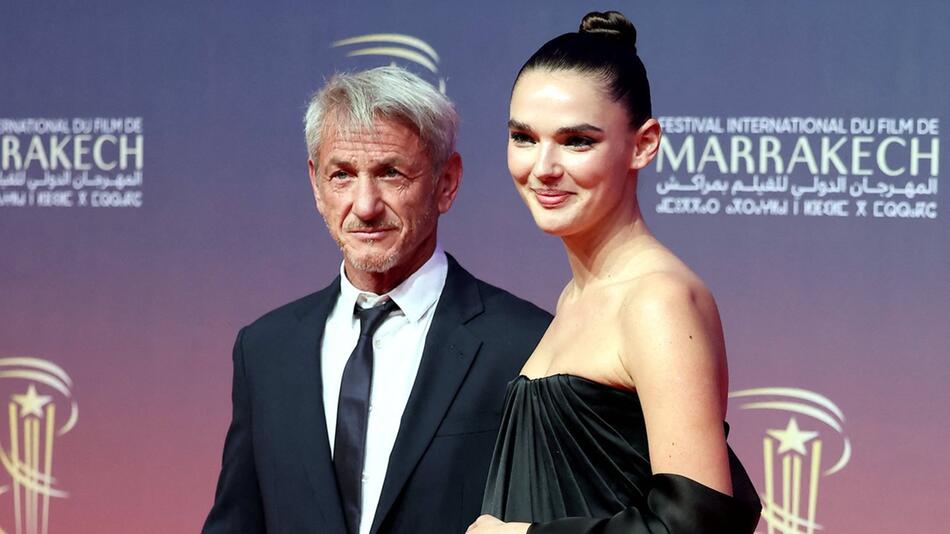 Sean Penn und Valeria Nicov zeigten sich am 30. November zusammen beim Internationalen ...