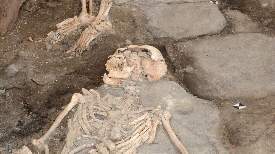 Drei Skelette in versunkener Römer-Stadt Pompeji entdeckt