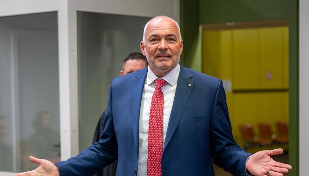 Prozess gegen Ex-Bundestagsabgeordneten Fischer