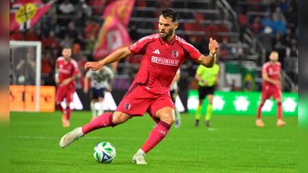 Ex-Bundesliga-Star Eduard Löwen trauert um seine Ehefrau