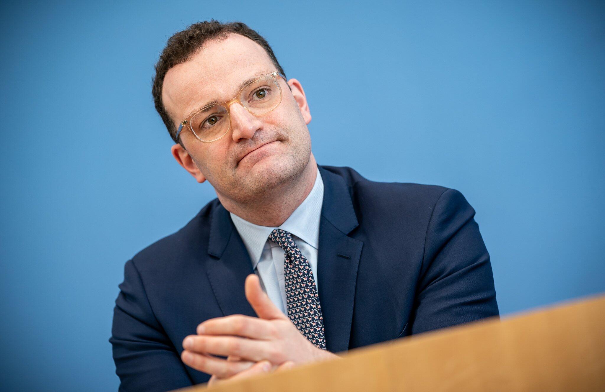 Spahn Sagt Wegen Corona Krise Feier Zu Seinem 40 Geburtstag Ab 1 1