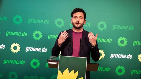 Grünen Co-Chef Banaszak kontert Spahn-Vorschlag: "Guter Witz"