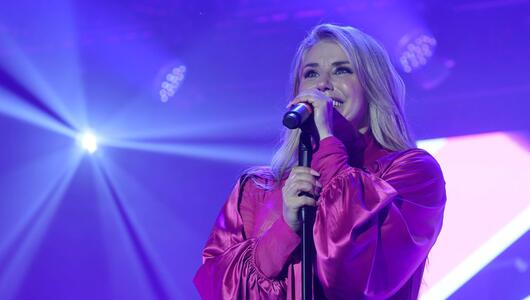 Beatrice Egli, Sängerin, Schlager, Starlight Express, Karriere