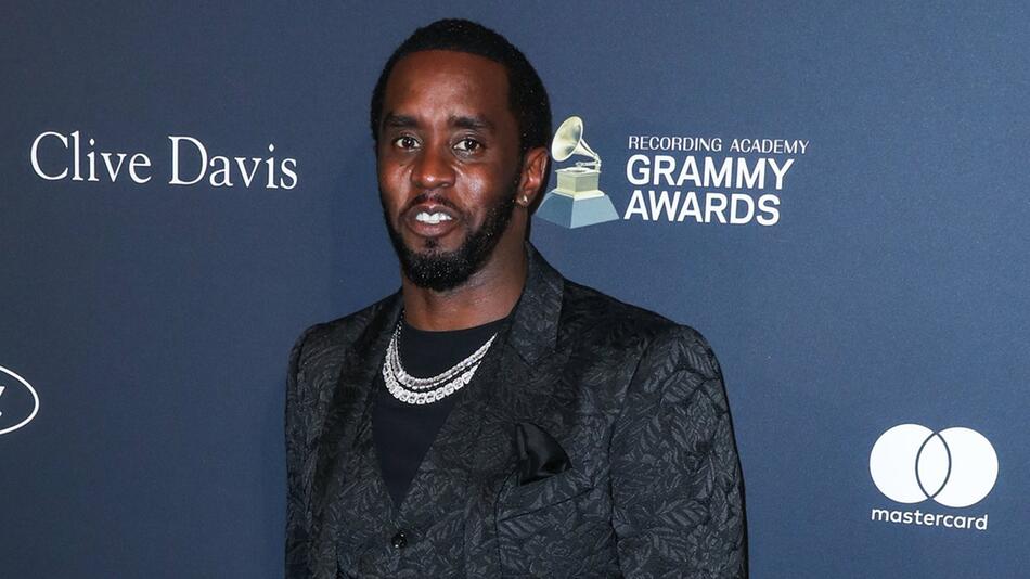 Sean "Diddy" Combs sitzt derzeit in New York im Gefängnis und wird mit schweren Vorwürfen ...