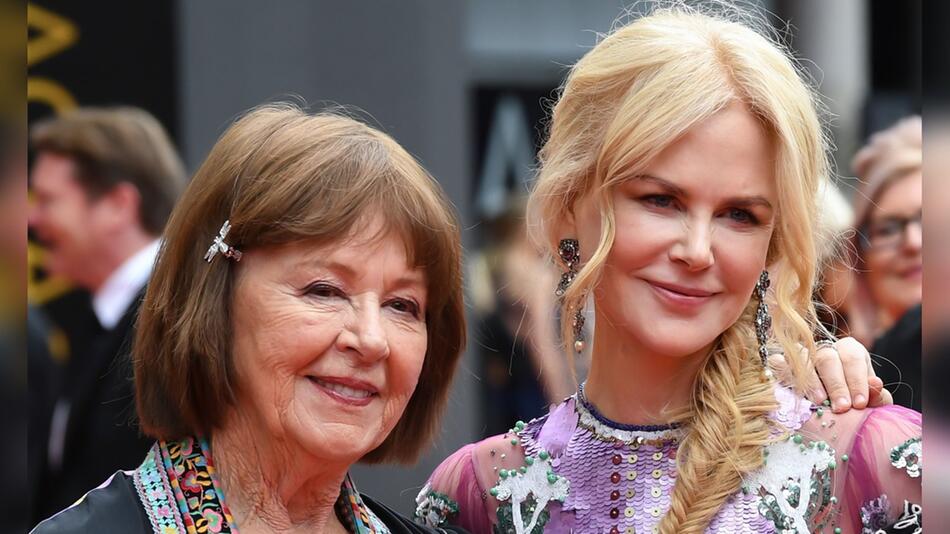 Nicole Kidman (r.) mit ihrer Mutter Janelle Ann Kidman.