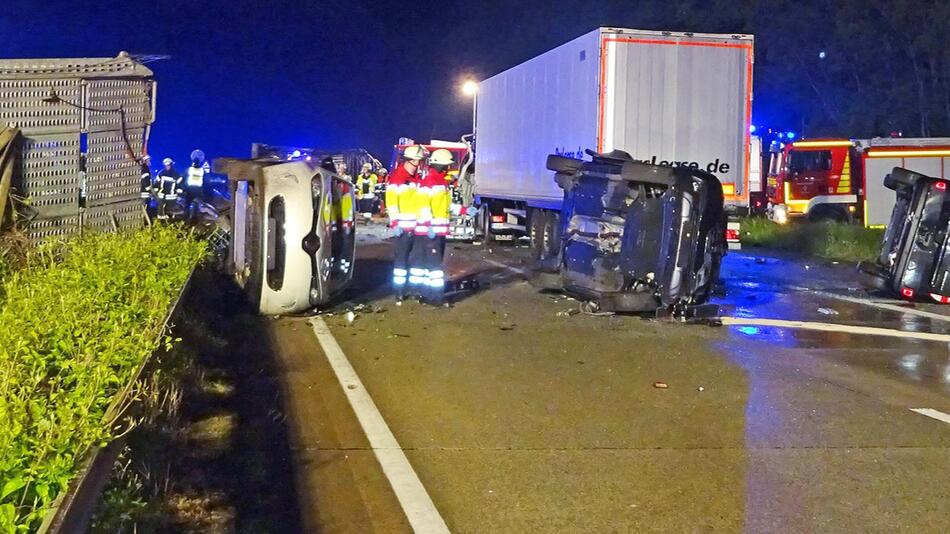 Unfall, Autotransporter, Geseke, Autobahn, A44, Dortmund, Nordrhein-Westfalen
