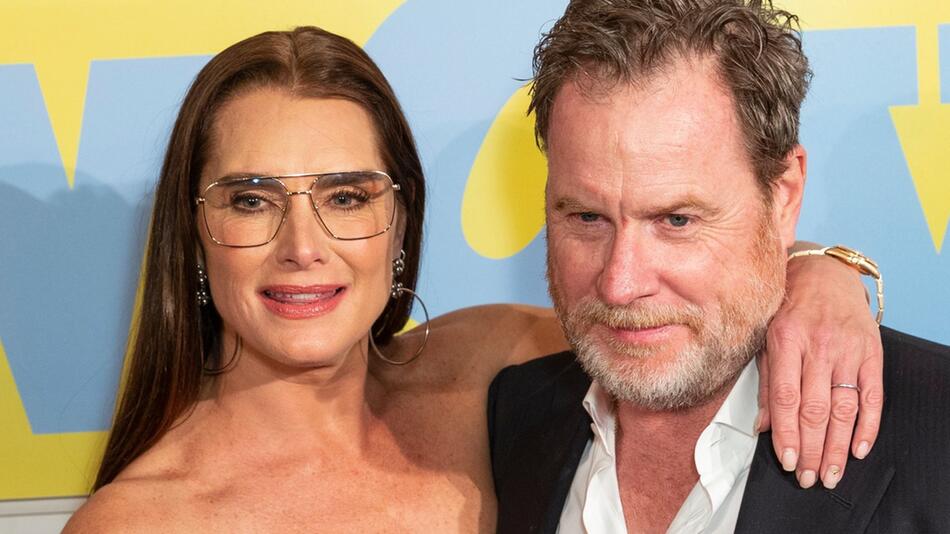 Brooke Shields und Chris Henchy sind seit 2001 verheiratet und haben zwei Töchter.