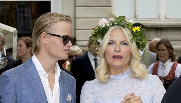 Für Mette-Marit und ihren Sohn Marius stehen wegweisende Wochen bevor.