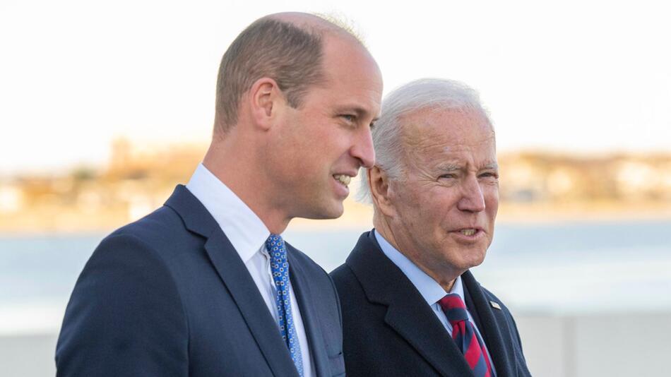 Prinz William und Joe Biden nehmen am 6. Juni in Frankreich an einer Gedenkveranstaltung zum "D ...