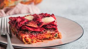 Diese Lasagne bringt Farbe in graue Tage.