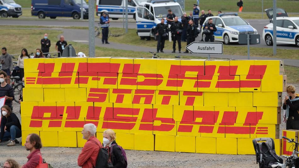 Proteste gegen Flughafenausbau