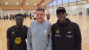 Schröder stellt Konzept für Handball-Camps vor