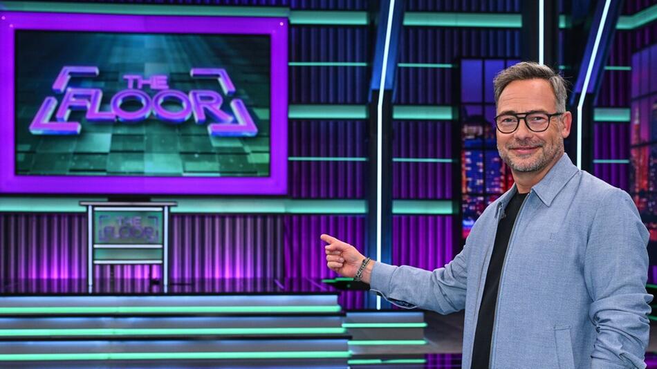 Matthias Opdenhövel präsentiert die neue Quizshow "The Floor".