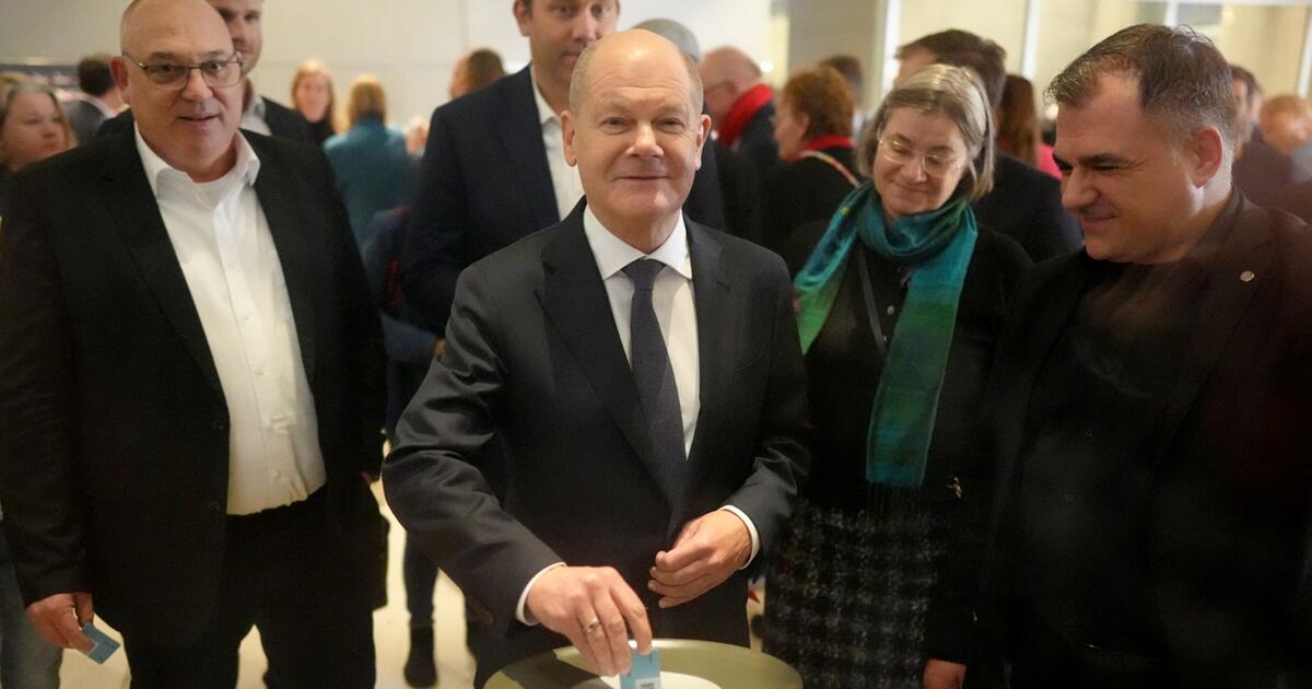 Scholz stellt Vertrauensfrage Der Tag im Bundestag im LiveBlog 1&1