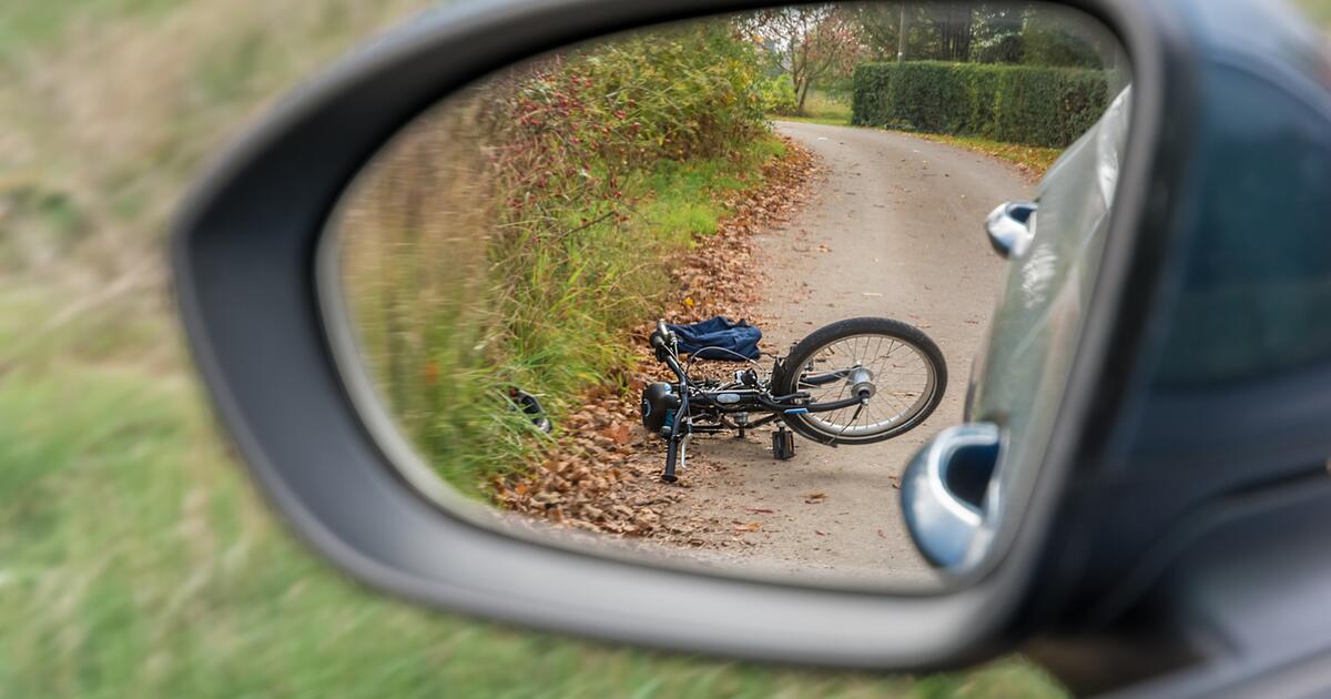 Sicherheit im Verkehr So stellen Sie die Rückspiegel richtig ein 1&1