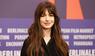 Meist mit dieser Haarlänge unterwegs: Anne Hathaway.