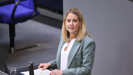 Bauministerin Verena Hubertz ist schwanger