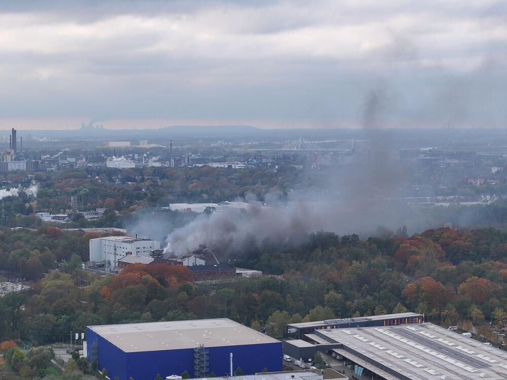 Brand auf Leverkusener Chemiegelände