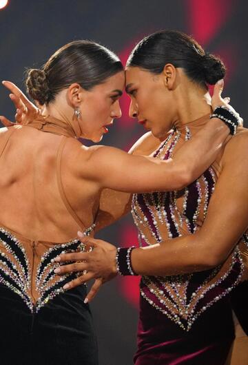 Marie Mouroum und Renata Lusin