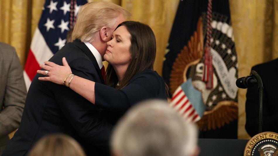 Donald Trump und Sarah Sanders