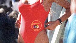 Pamela Anderson am Set von Baywatch