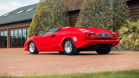 Lamborghini Countach 25th Anniversary: Kohlefaser und 455 PS