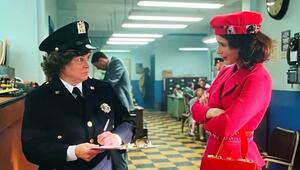 Wenne Alton Davis (links) und Rachel Brosnahan in "The Marvelous Mrs. Maisel".