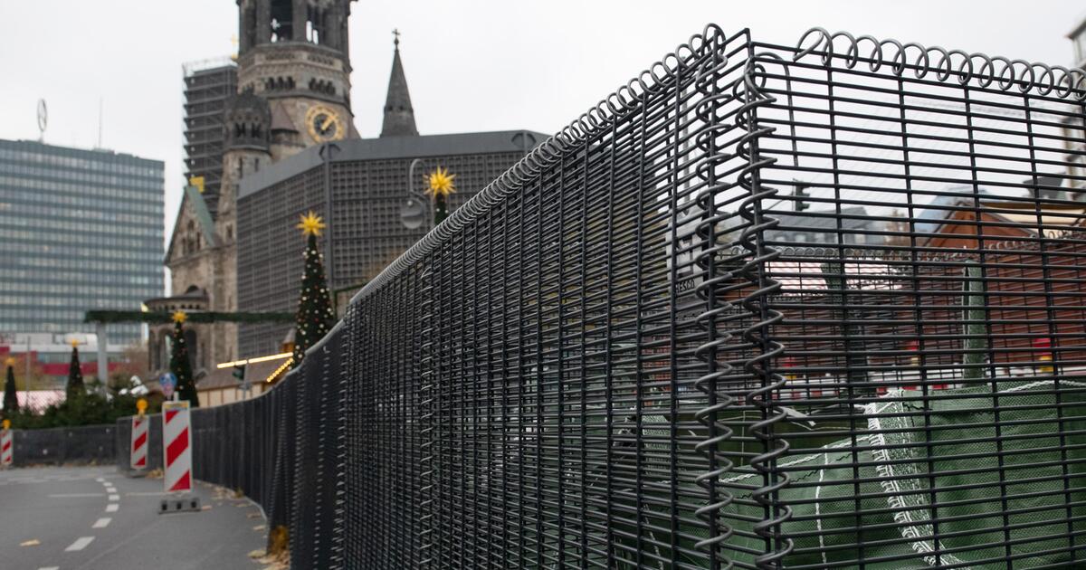 Faktencheck Berliner Weihnachtsmarkt wird nicht durch Käfig gesichert