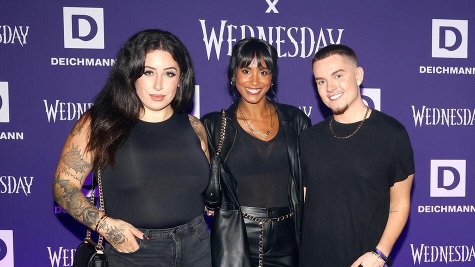 Jolina Mennen, Sharon Battiste und Twenty4tim (v.l.n.r.) beim Launch der neuen "Wednesday" ...