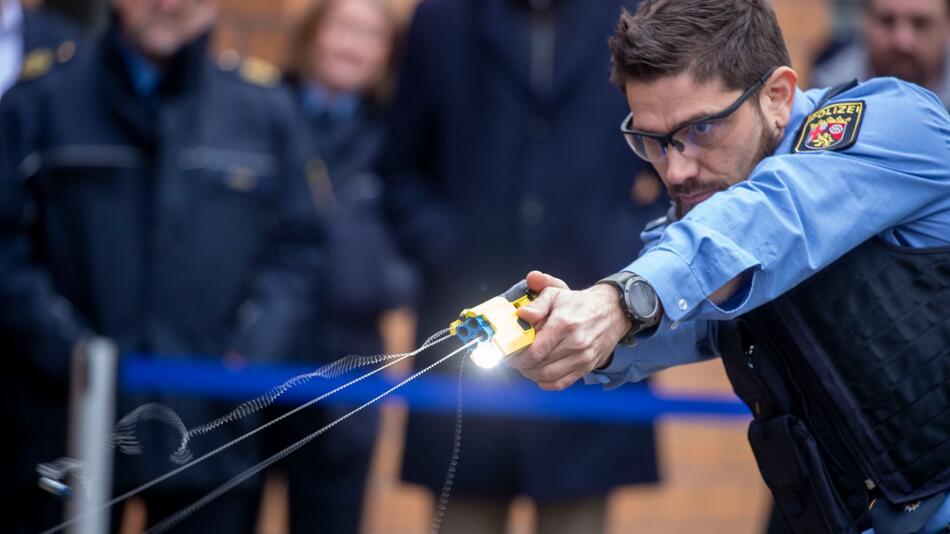 Neue Taser für rheinland-pfälzische Polizei