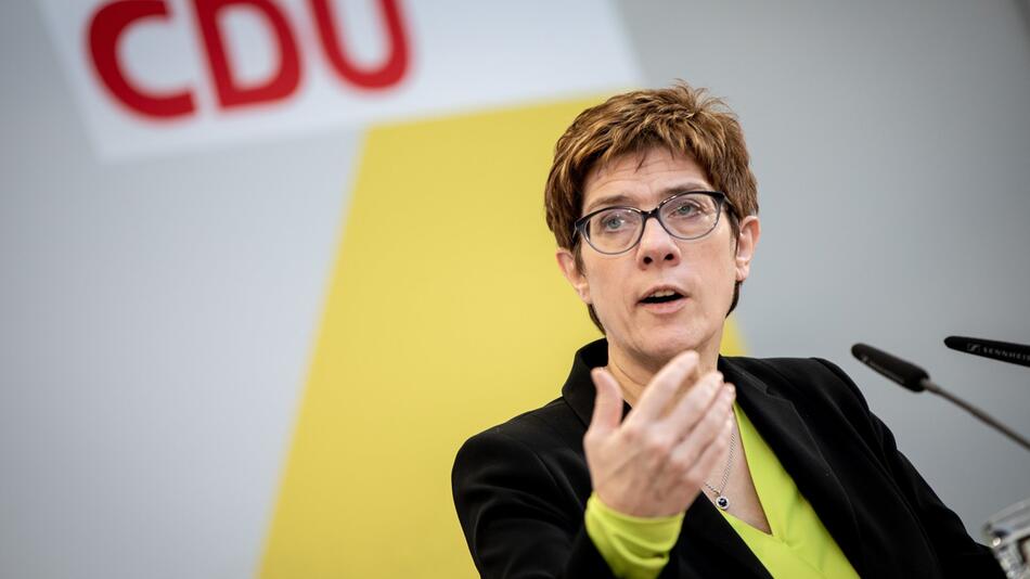 Annegret Kramp-Karrenbauer