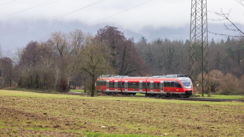 Ausbau und Elektrifizierung der Hochrheinbahn