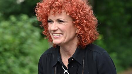 Lucy Diakovska spricht über schwierigen Start mit ihrer Freundin