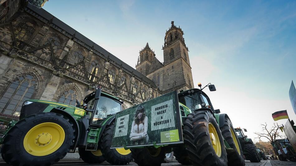 Landwirte demonstrieren in Magdeburg