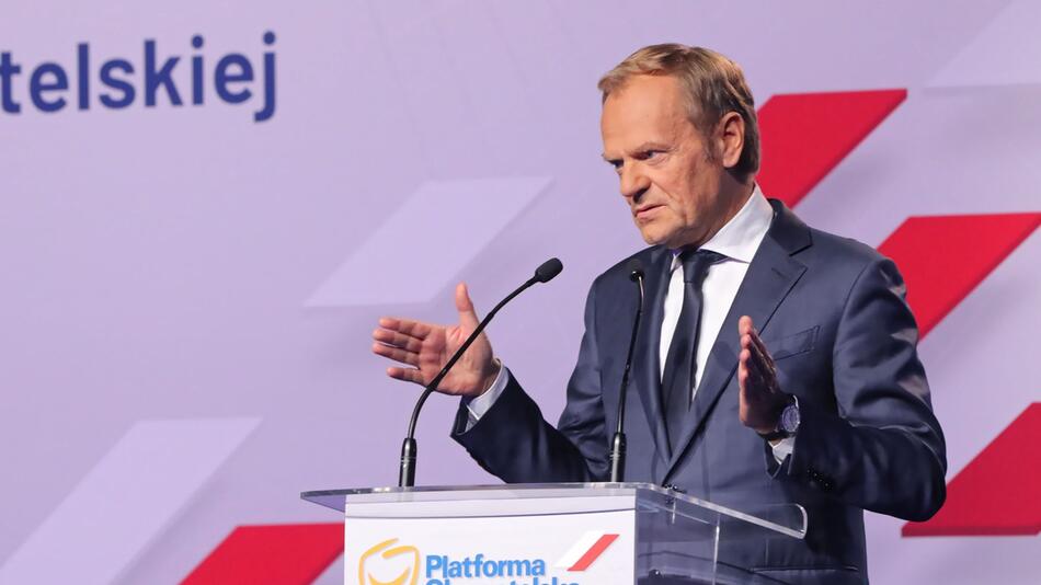 Tusk übernimmt Führung der größten polnischen Oppositionspartei