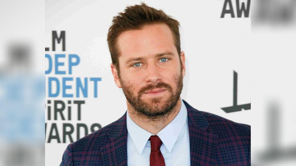 Armie Hammer muss seinen geliebten Truck verkaufen.